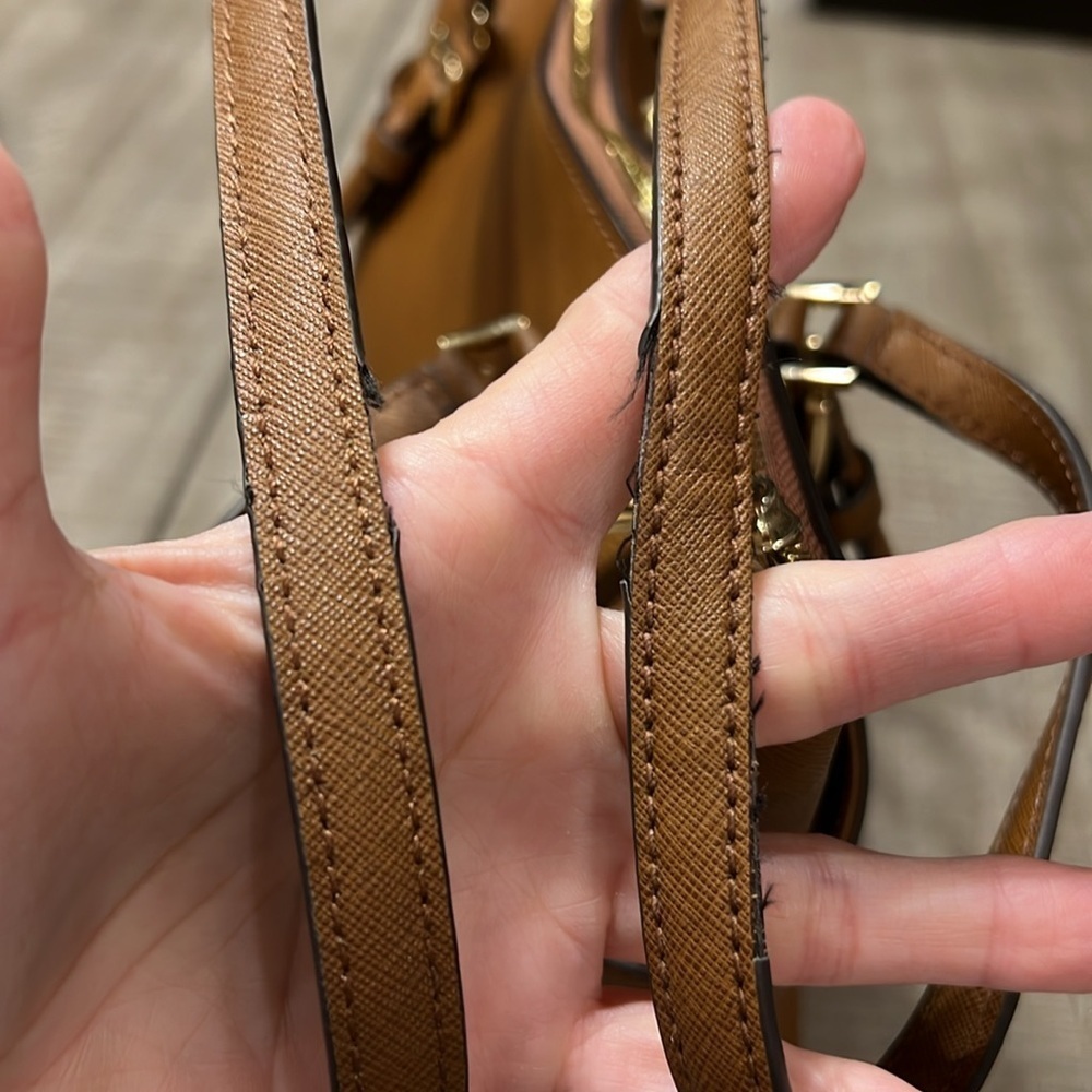 Michael Kors EUC Jet Set Tote - Picture 4 of 6